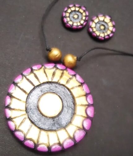 Terracotta Small Necklace With Earrings